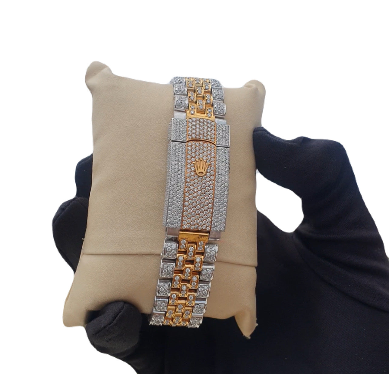 Foreign dial White & Yellow Watch 41mm